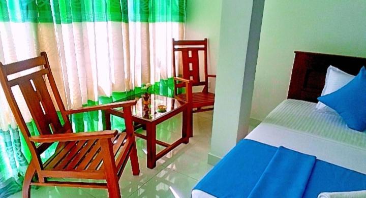 Kingdom Gate Hotel Katugastota Ngoại thất bức ảnh