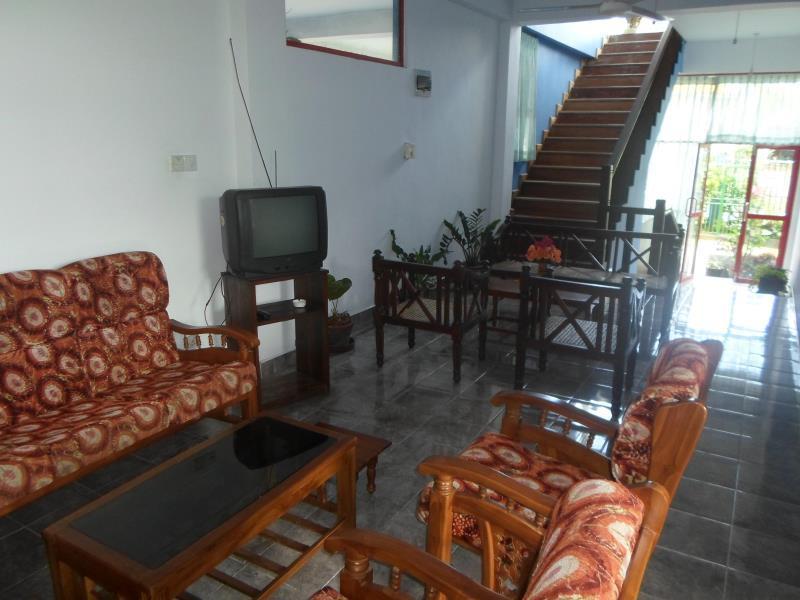 Kingdom Gate Hotel Katugastota Ngoại thất bức ảnh